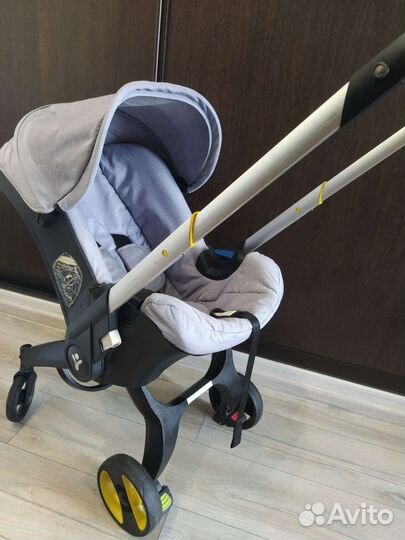 Автолюлька на колесах foofoo. Аналог doona