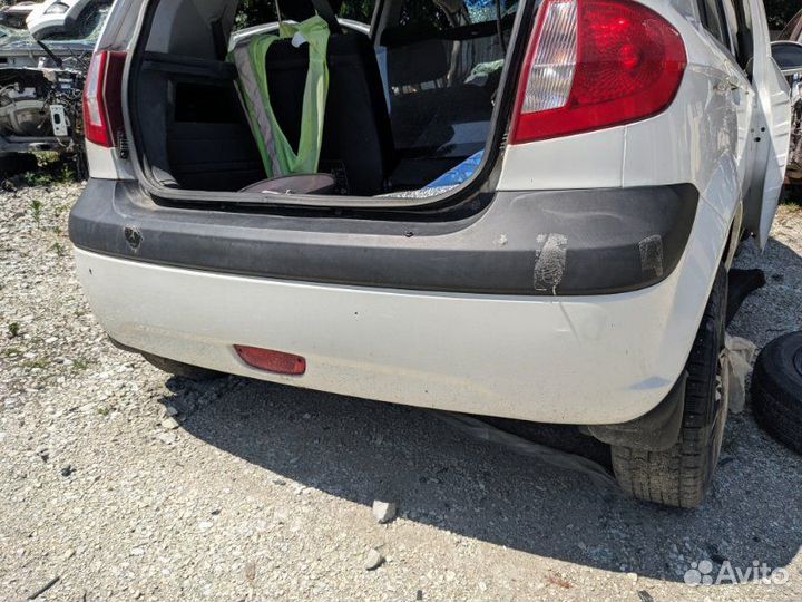 Бампер задний Hyundai Getz 1.4