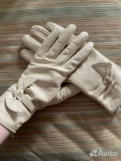 Перчатки