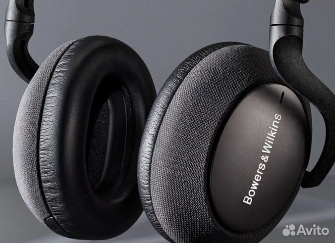 Bowers & Wilkins PX7 Space Gray