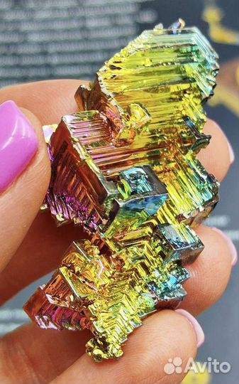 Кристалл висмут лабораторный