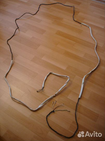 Провод (возможно по раме) Газ-53,52 или Заз-968