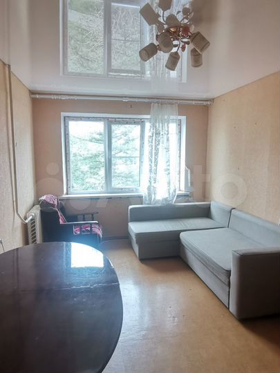 2-к. квартира, 50 м², 3/5 эт.