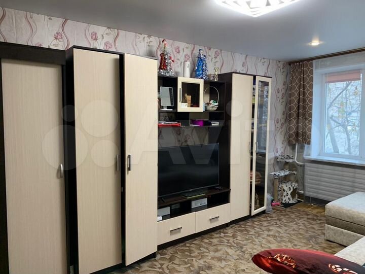 3-к. квартира, 58 м², 1/9 эт.