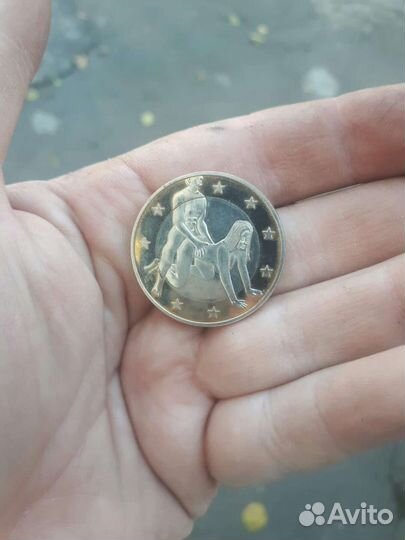 Монета