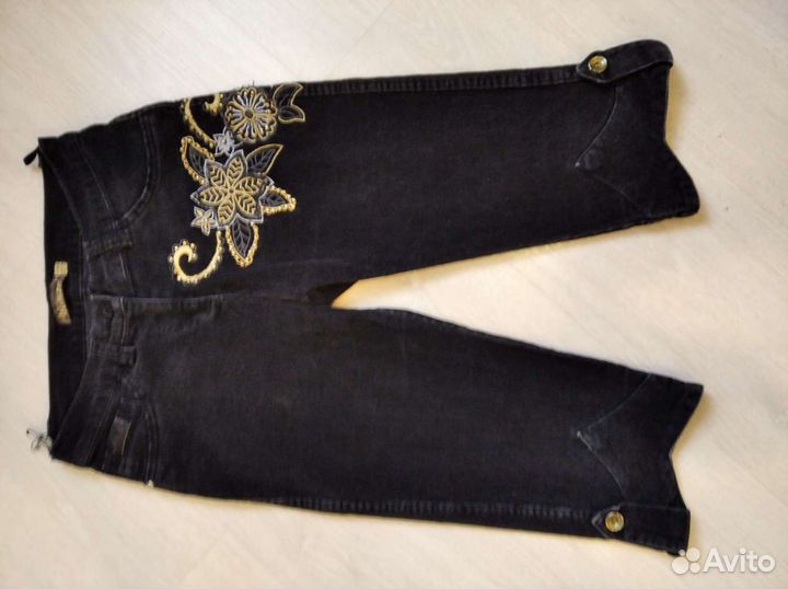 Джинсы женские