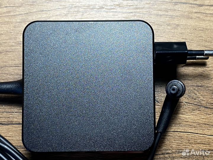 Блок питания для ноутбука Asus 19V 3.42A 4.0*1.35