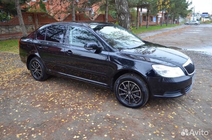 Skoda Octavia 1.6 AT, 2011, 153 000 км