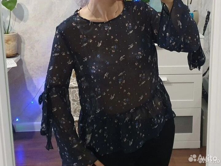 Блузка шифоновая 44