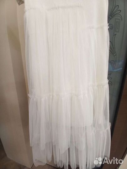 Платье для девочки в хорошем состоянии
