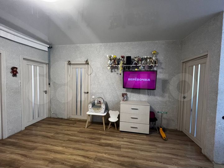 Коттедж 65 м² на участке 3 сот.