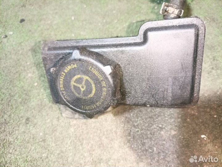 Бачок гидроусилителя Ford Mondeo MK3 cjba