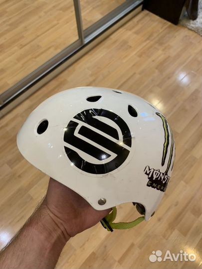 Шлем котелок