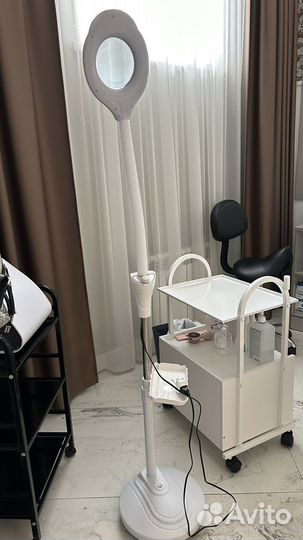 Лампа лупа напольная