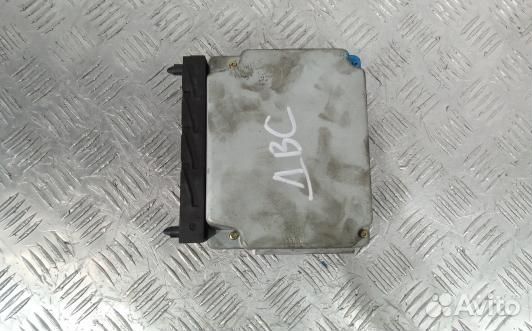 Блок управления двигателем volvo S80 1 (NBE08PF01)