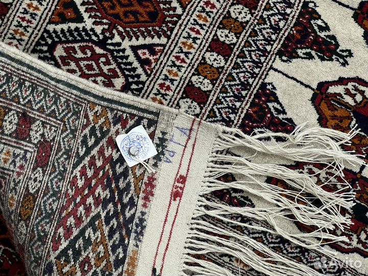 Новый туркменский шерстяной ковер