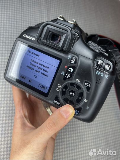 Фотоаппарат Canon EOS 1100D