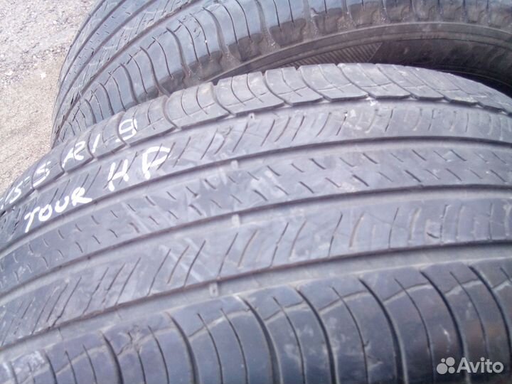 Michelin Latitude Tour HP 235/55 R19