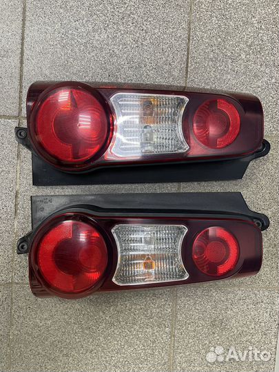 Citroen berlingo b9 фонарь правый и левый