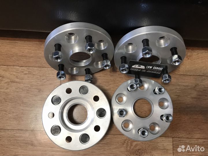 Проставки 5х114.3 20мм с направляющей + гайки