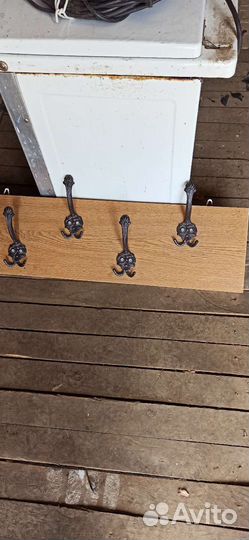 Вешалка для вещей