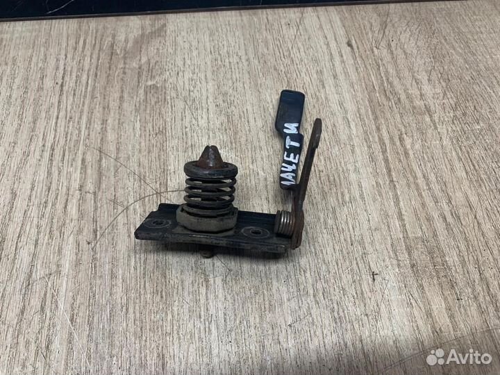 Замок Капота Chevrolet Lacetti