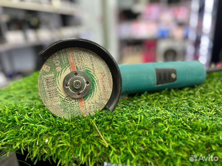 Сетевая угловая шлифовальная машина Bort BWS-905-R