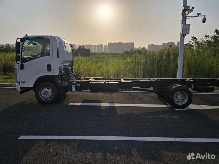 Isuzu NQR90, 2024