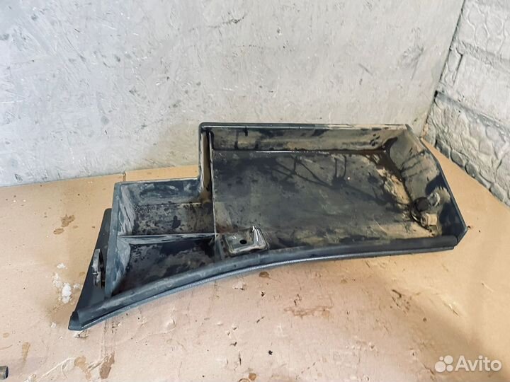 Бардачок на Daewoo Nexia n100