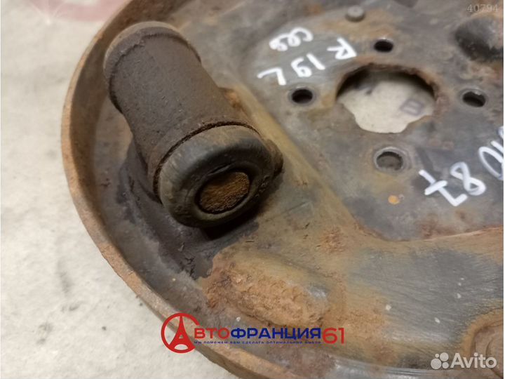 Тормозной щит, 7701035407 renault 19, 3040717