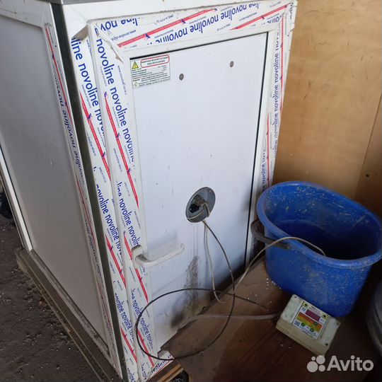 Инкубатор для яиц автоматический Блиц- база