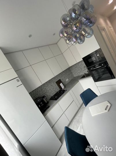 Кухонные гарнитуры. Кухня в студию