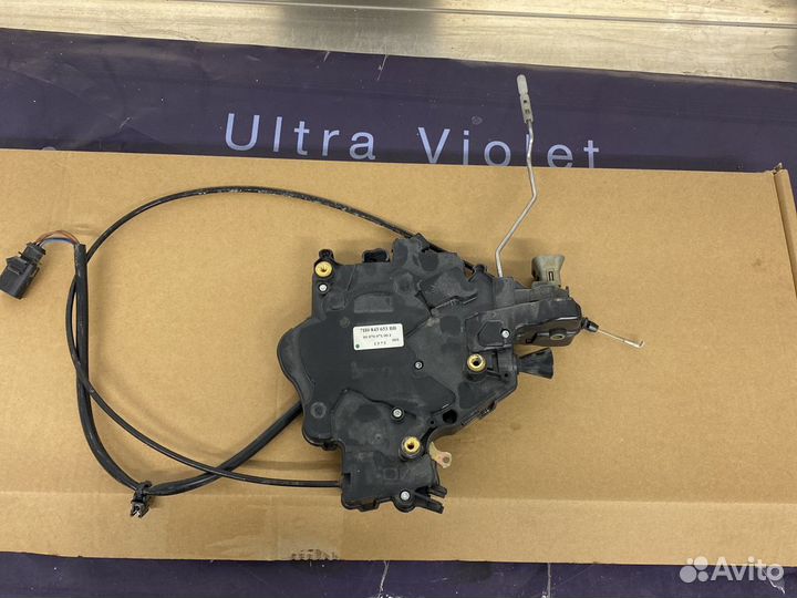 Замок сдвижной двери Vw Transporter T5 левый