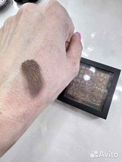 Тени для век makeup store