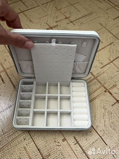 Шкатулка для украшений