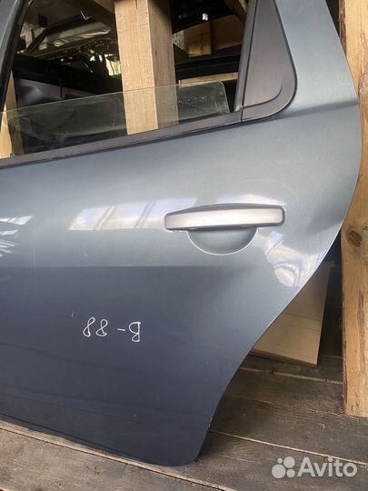 Дверь задняя левая Renault Duster 1