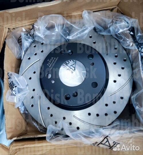 Тормозные диски с перфорацией и слотами tayga