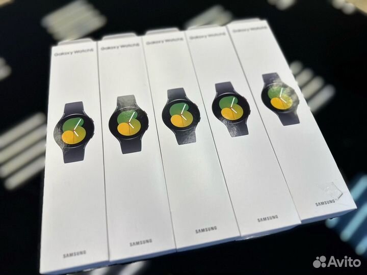 Умные часы Samsung Galaxy Watch 5, 40 мм, черный