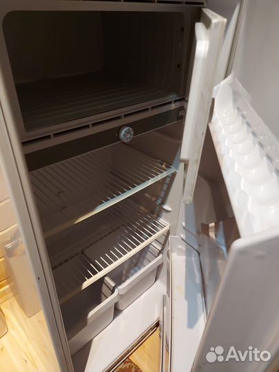 Холодильник Бирюса бу