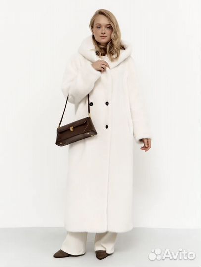 Трендовая сумка багет трапеция