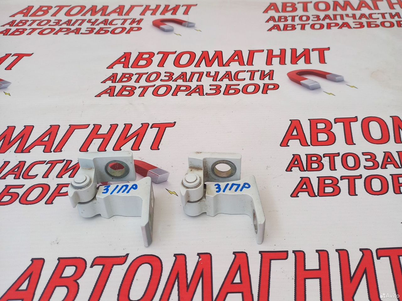 Петля двери задней правой Фольксваген Поло 6