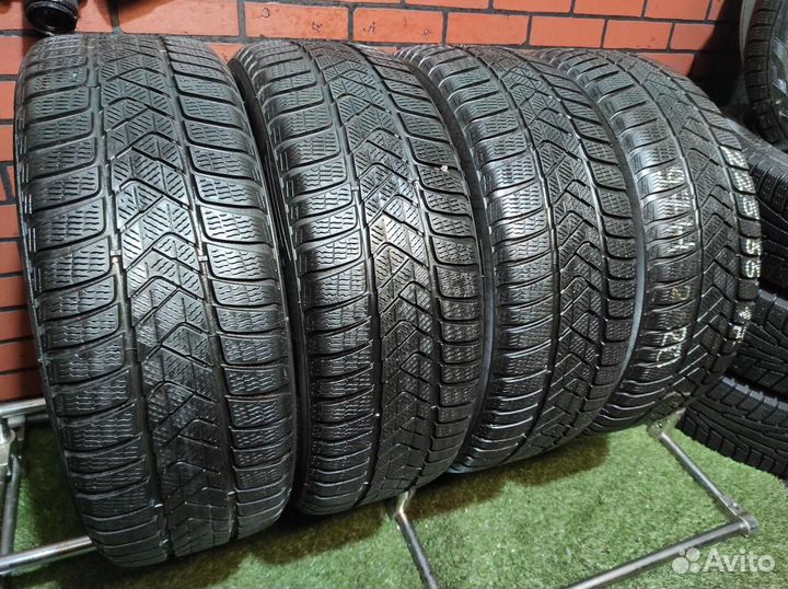 Pirelli Winter Sottozero 3 225/55 R17 97H