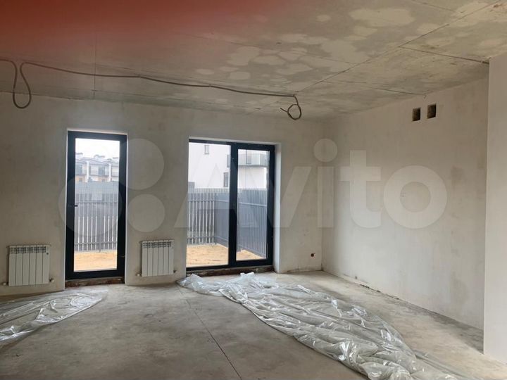 Таунхаус 126 м² на участке 5 сот.