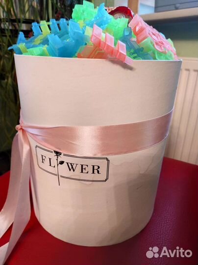 Гибкий трек с машинкой