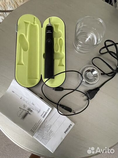 Зубная щетка philips