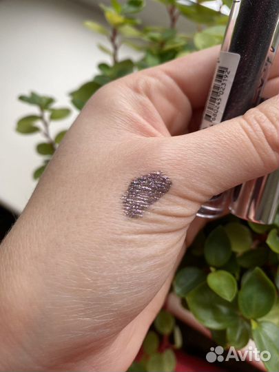 Блеск для губ divage Hololips тон 17