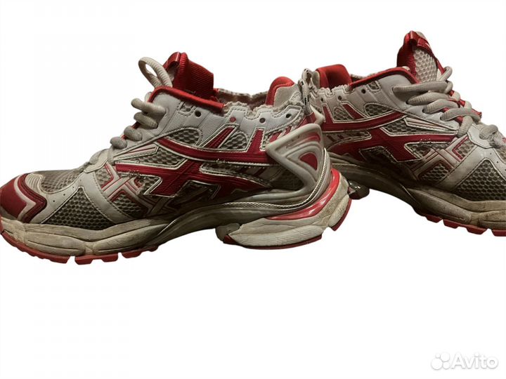 Balenciaga runner white red