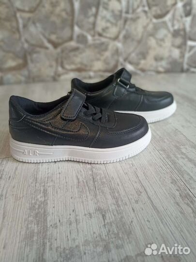 Кроссовки nike 32-37 размер