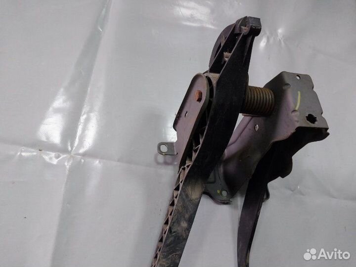 Блок педалей Renault Logan седан 