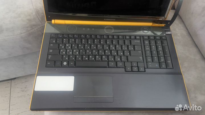 Игровой ноутбук samsung